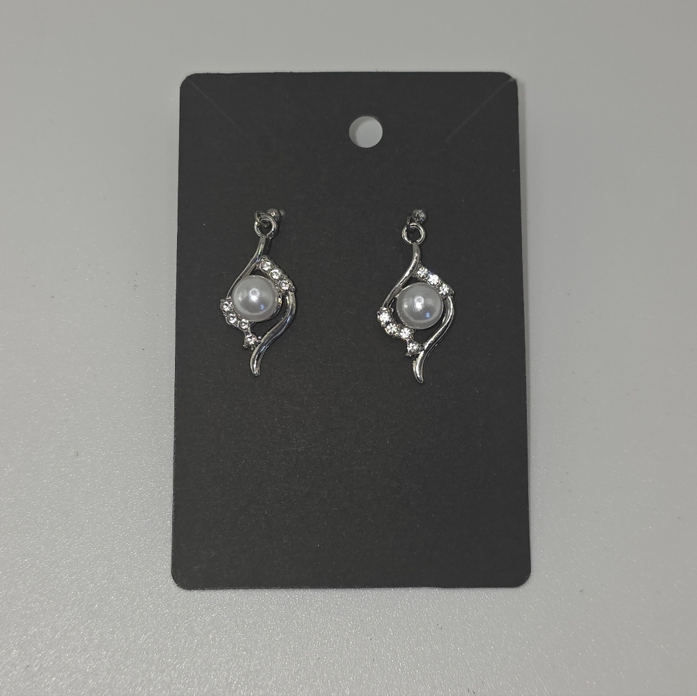 Silver Rhinestone‎ Pearl Earrings Handmade Hypoallergenic BUNDLE & OFFER TO SAVE